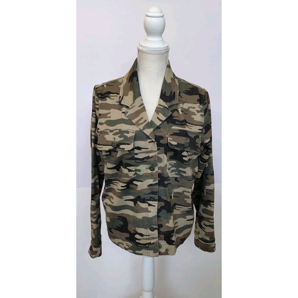 Sanctuary Women's Size M Camoflage Button Front Jacket with Patch Pockets